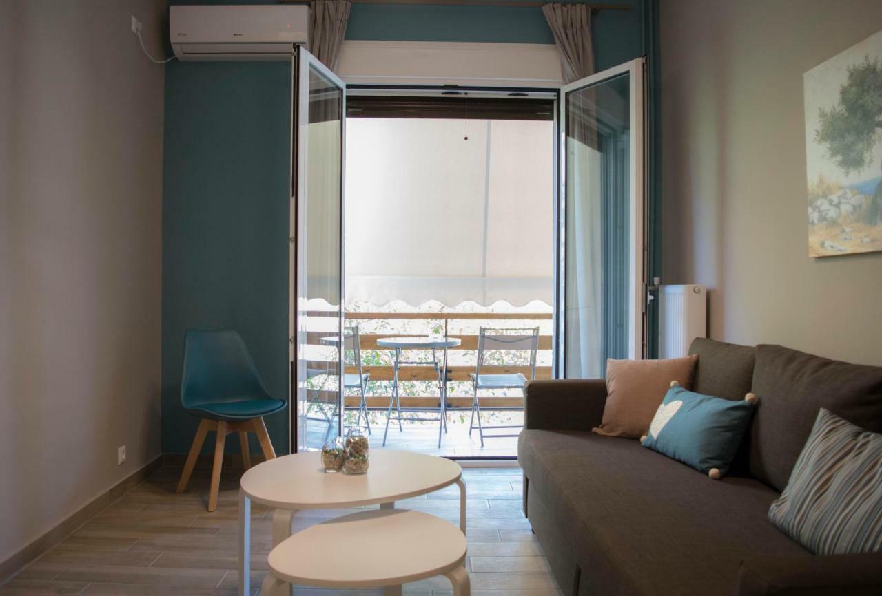 Chic And Minimal Apartment Close To Thissio Metro Athen Exterior foto
